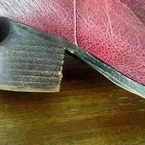 Jessica Simpson Woman’s Red Leather Studded Harness Biker Ankle Boots- Size 7 - Picture 9 of 10